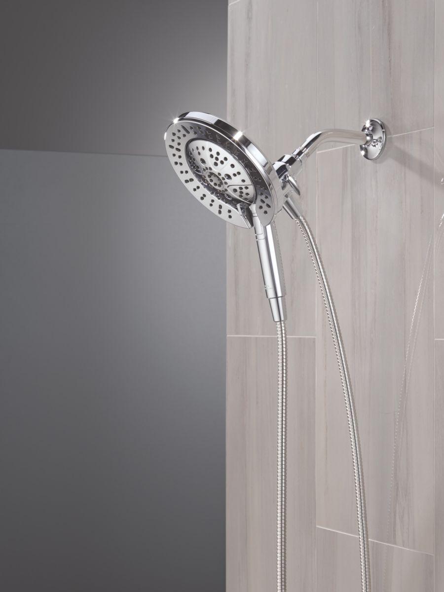 DELTA Universal Showering Components 7-Setting In2ition with ProClean — Lumicoat® Chrome