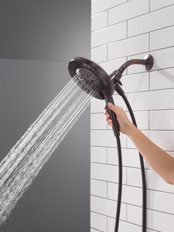 DELTA Universal Showering Components 7-Setting In2ition with ProClean — Venetian Bronze
