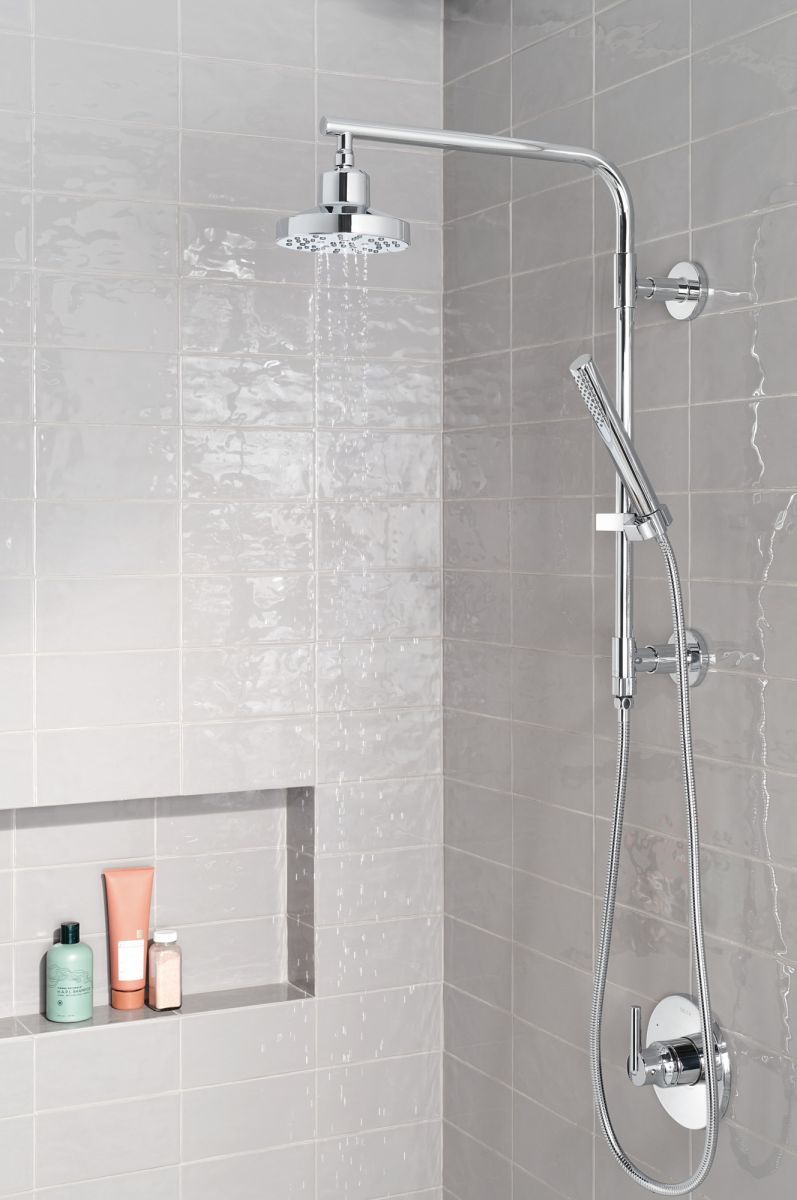 DELTA Trinsic Single-Setting Hand Shower — Chrome
