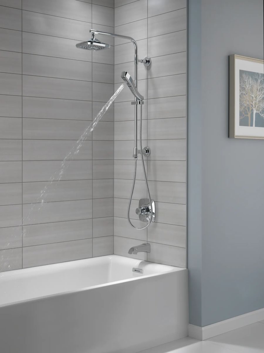 DELTA Sawyer Tub Spout - Pull-Up Diverter — Chrome