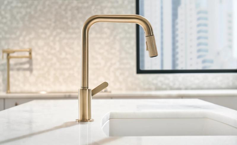 BRIZO Litze Pull-Down Faucet with Square Spout and Industrial Handle — Luxe Gold