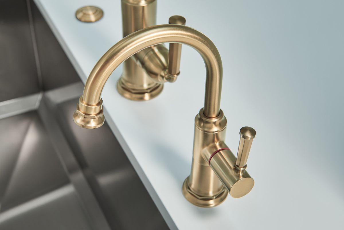 BRIZO Rook Pull-Down Faucet — Luxe Gold