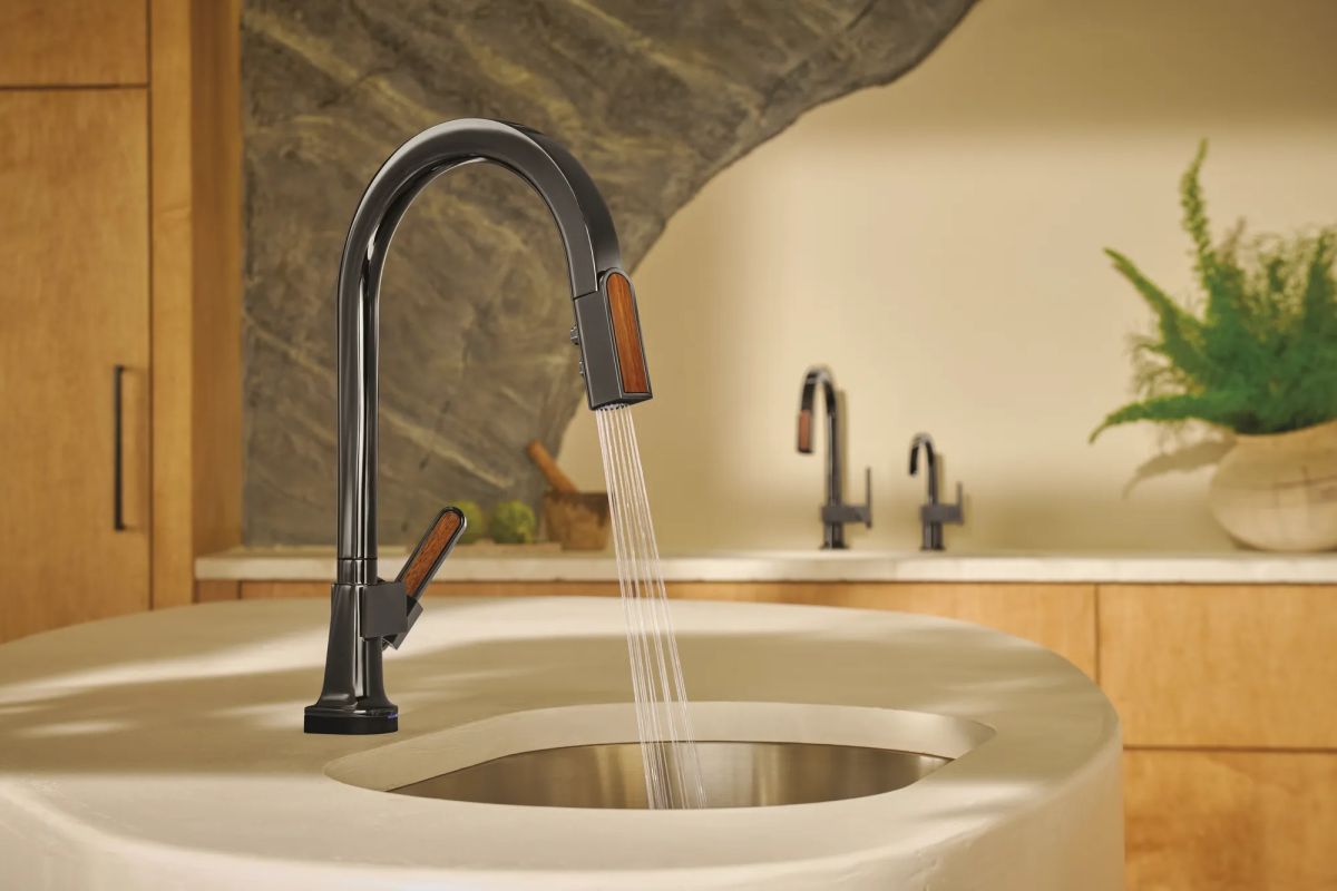 BRIZO Frank Lloyd Wright SmartTouch Pull-Down Kitchen Faucet with Arc Spout and Wood Wand - Less Handle — Brilliance Black Onyx / Wood