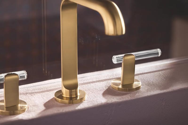 BRIZO Roccesco Widespread Lavatory Faucet with Square Spout - Less Handles — Luxe Gold