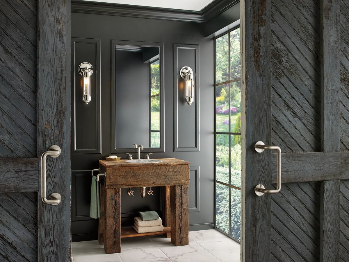 BRIZO Litze 18" Towel Bar — Luxe Nickel