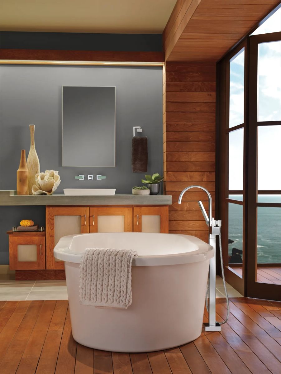 BRIZO Siderna Single-Handle Freestanding Tub Filler — Chrome