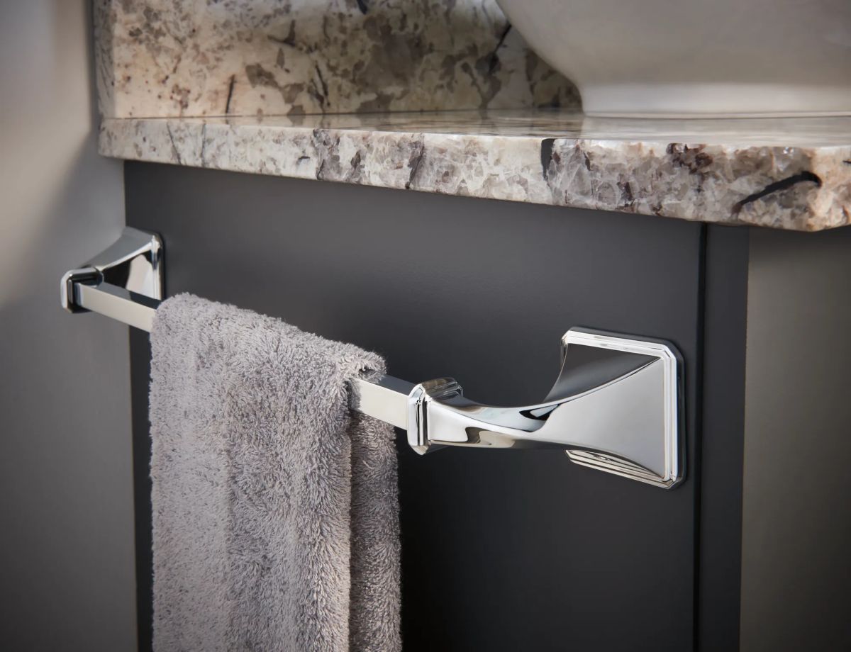 BRIZO Virage 18" Towel Bar — Chrome