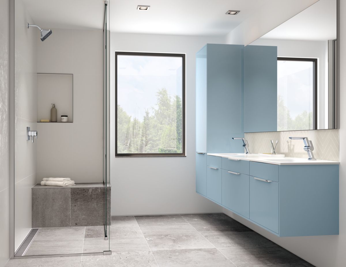 DELTA Pivotal Monitor 17 Series H2OKINETIC Shower Trim — Lumicoat® Chrome