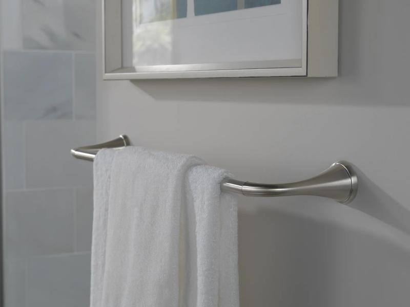 DELTA Kayra Towel Bar — Stainless