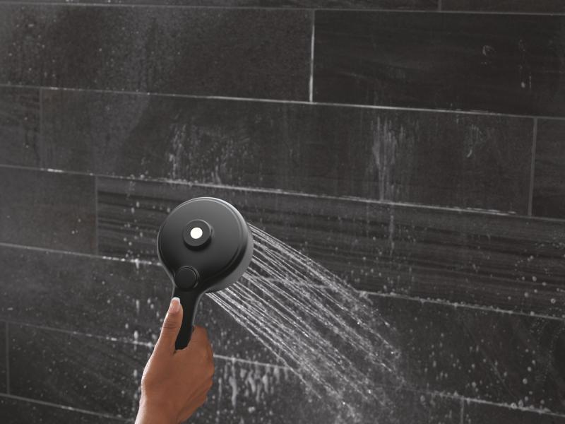 DELTA Universal Showering Components PivotPro 3-in-1 Combination Shower — Matte Black