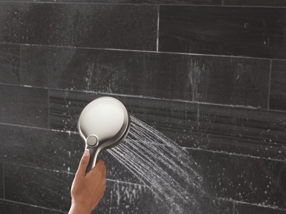 DELTA Universal Showering Components 6-Setting In2ition  with ProClean — Spotshield Brushed Nickel