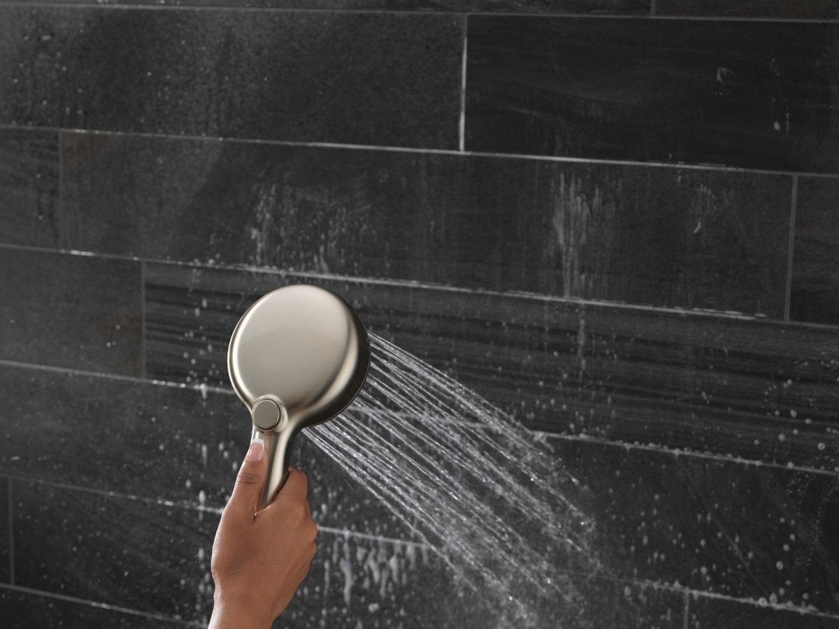 DELTA Universal Showering Components 6-Setting Hand Shower with Cleaning Spray — Spotshield Brushed Nickel