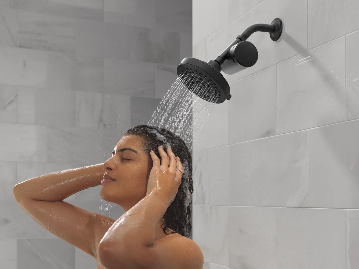DELTA Universal Showering Components 5-Setting Showerhead — Matte Black