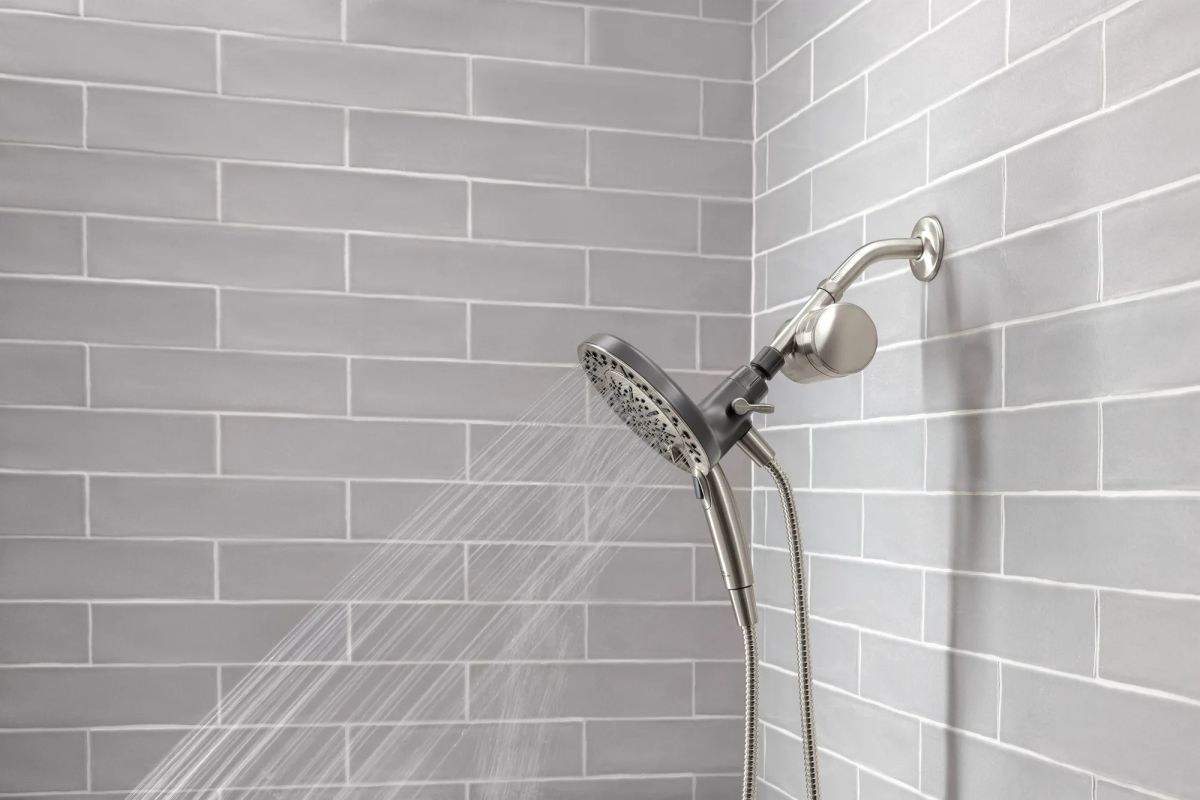 DELTA Clarifi Standard Shower Filter Attachment — Stainless