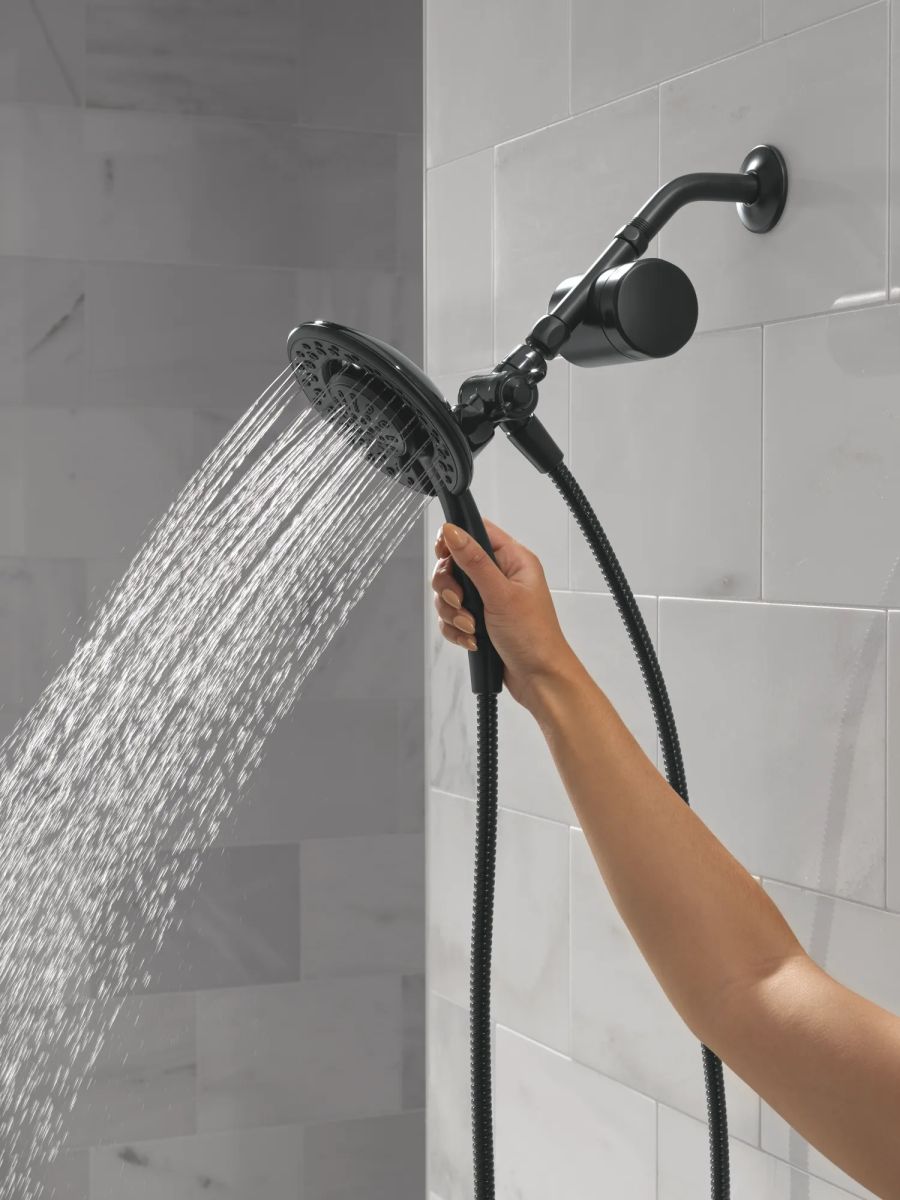 DELTA Clarifi Shower Filter Attachment with 4-Setting In2ition — Matte Black