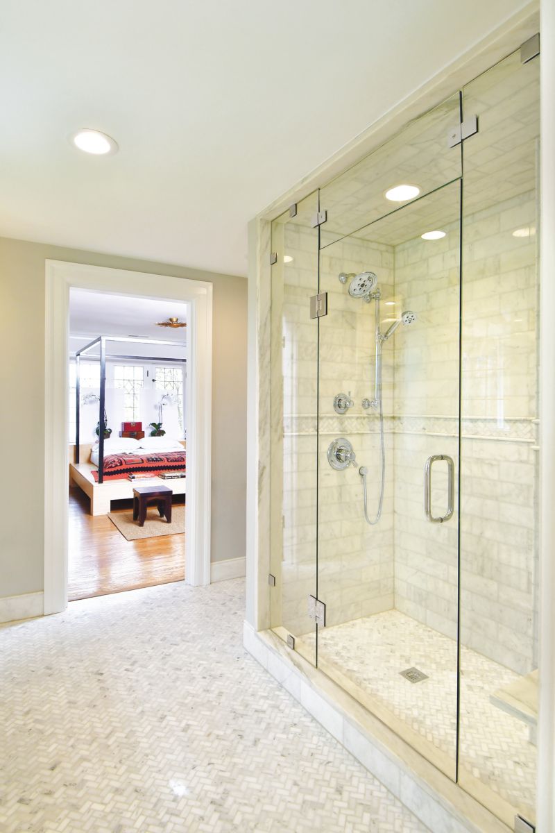 BRIZO Essential Shower 7" Classic Wall Mount Shower Arm And Flange — Chrome