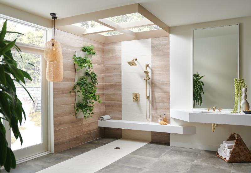 BRIZO Essential Shower 7" Linear Square H2Okinetic Multi-Function Wall Mount Shower Head - 2.5 GPM — Luxe Gold