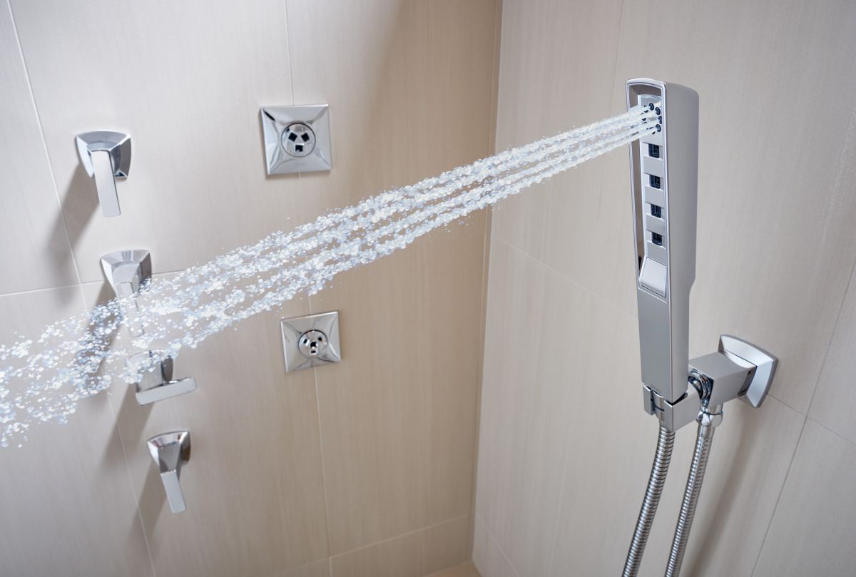 BRIZO Vettis H2OKINETIC Multi-Function Wall Mount Handshower — Chrome