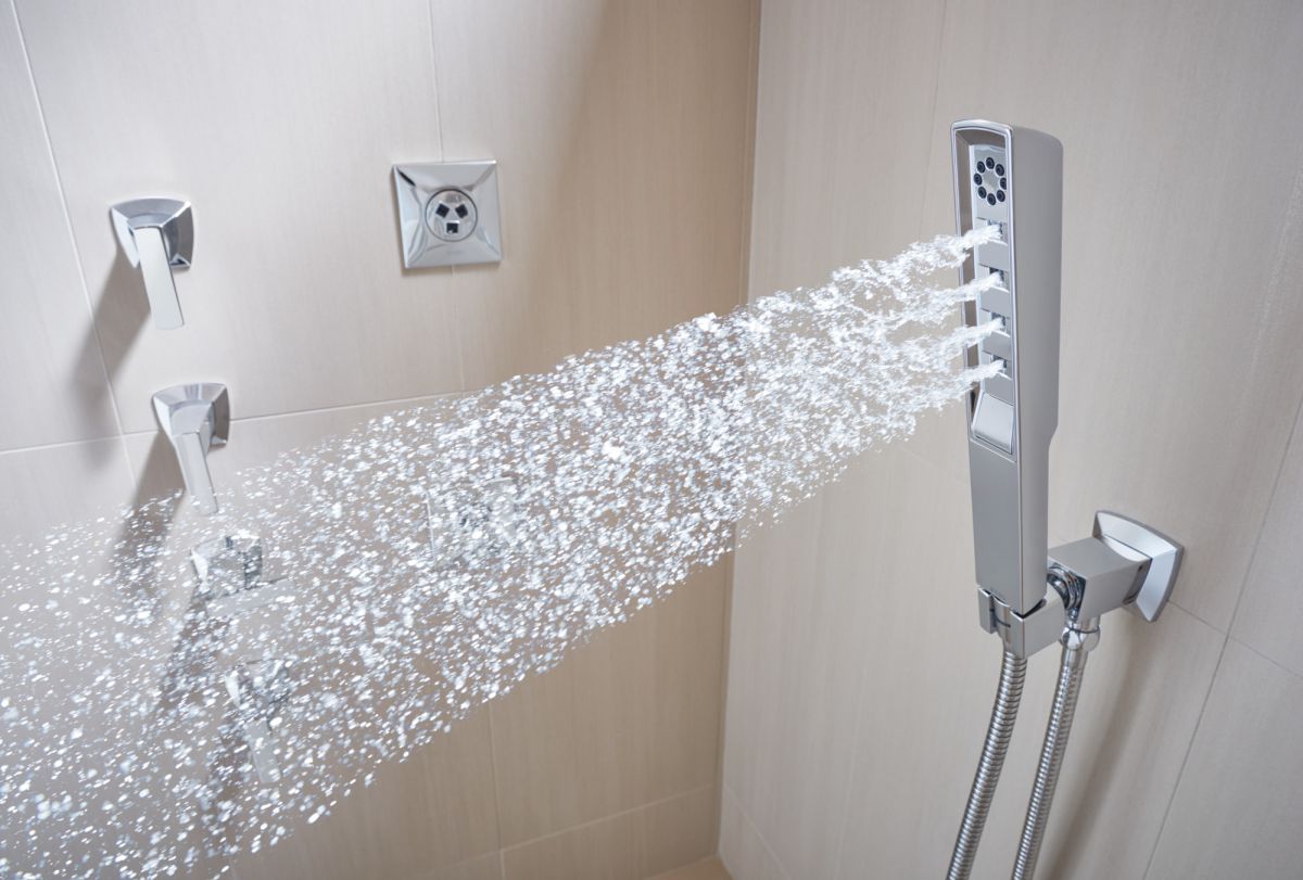 BRIZO Vettis H2OKINETIC Multi-Function Wall Mount Handshower — Chrome