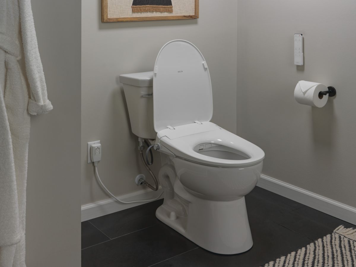 DELTA Refresh Ultimate Elongated Electric Bidet Toilet Seat — White