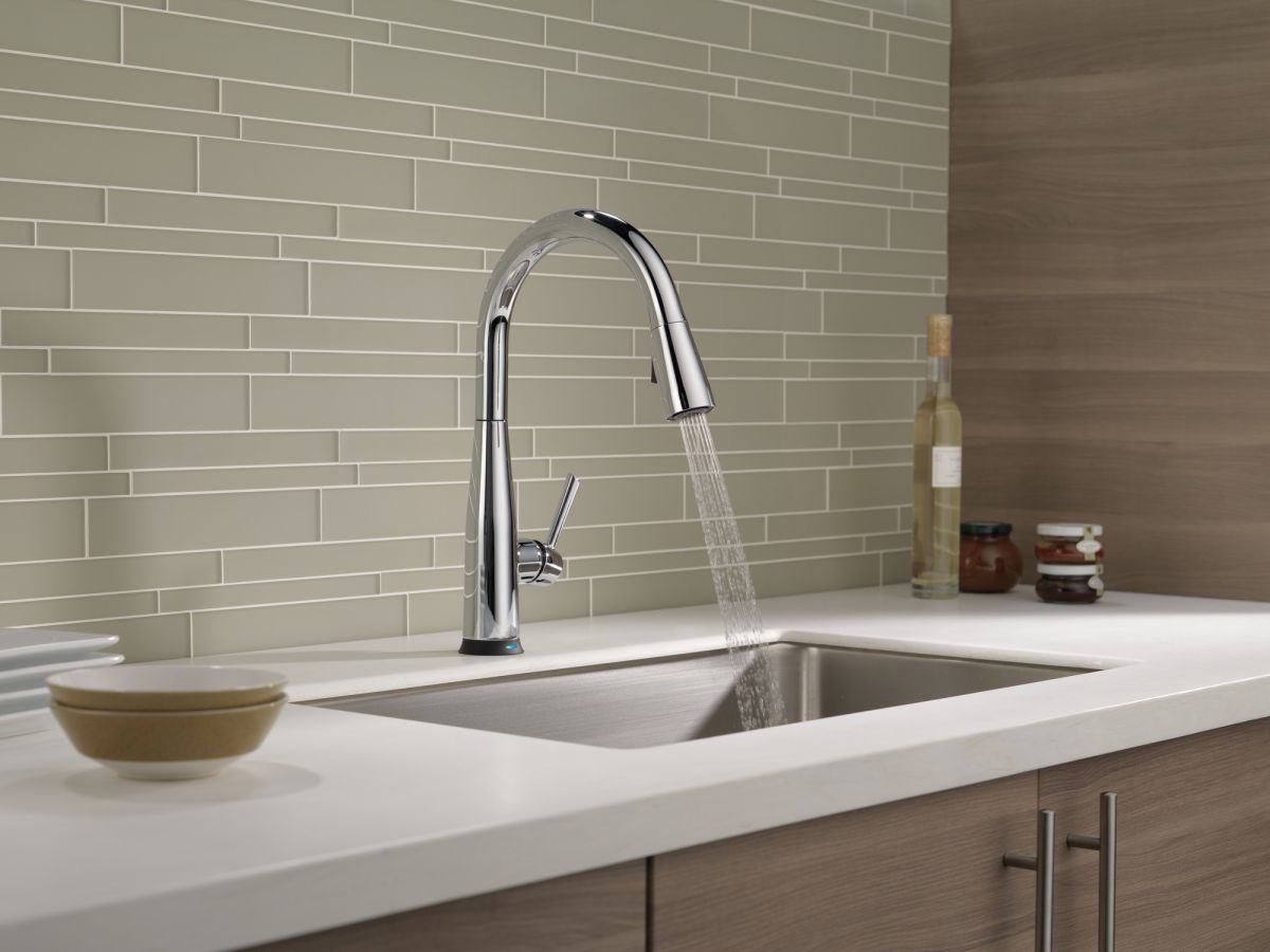 DELTA Essa VoiceIQ Single Handle Pull-Down Faucet with Touch2O Technology — Chrome