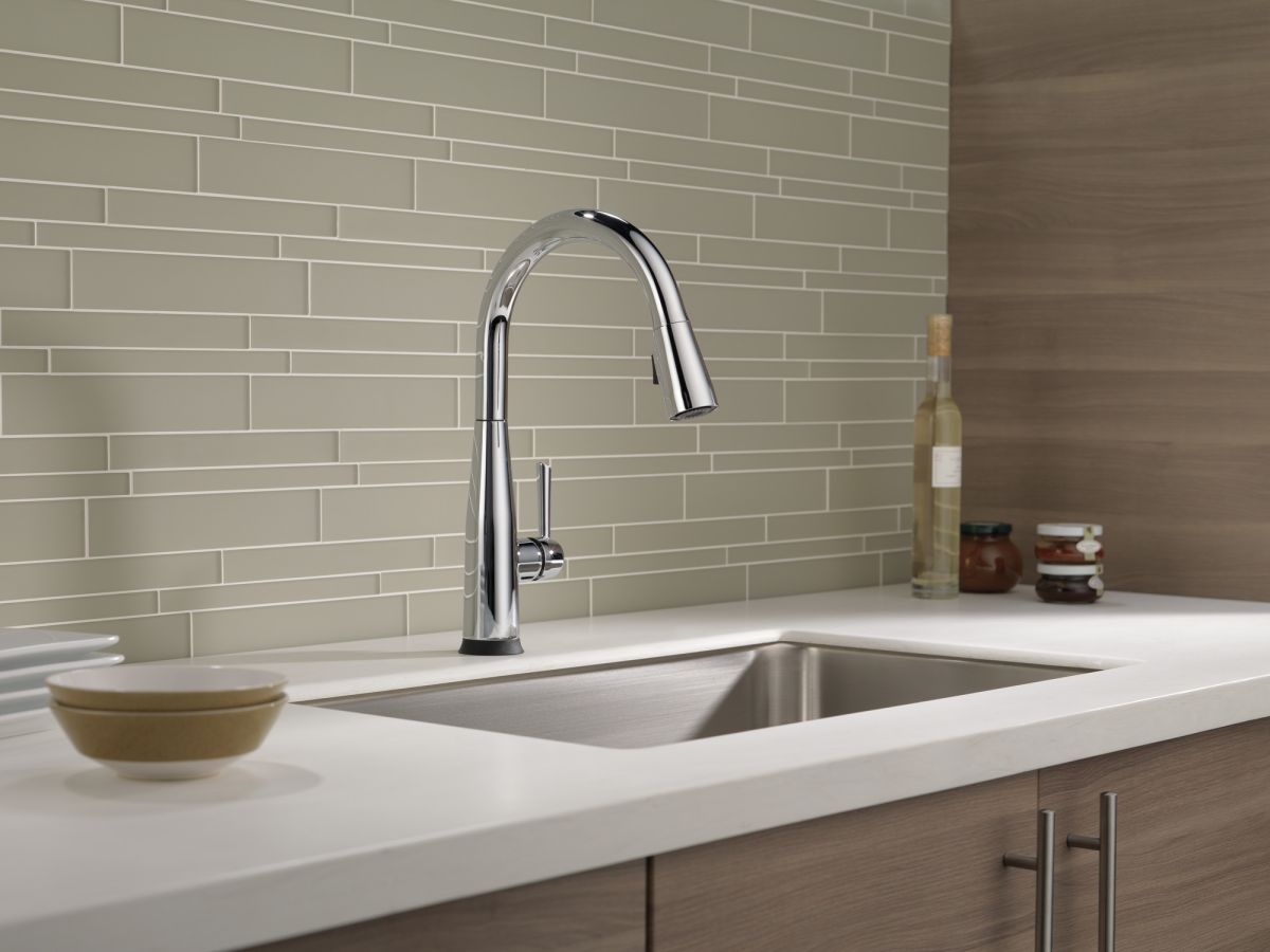 DELTA Essa VoiceIQ Single Handle Pull-Down Faucet with Touch2O Technology — Chrome