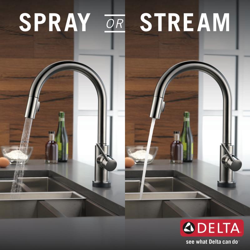DELTA Trinsic Single Handle Pull-Down Kitchen Faucet with Touch — Black Stainless