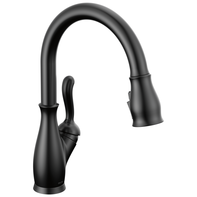 DELTA Leland Single Handle Pull-Down Kitchen Faucet With ShieldSpray Technology — Matte Black
