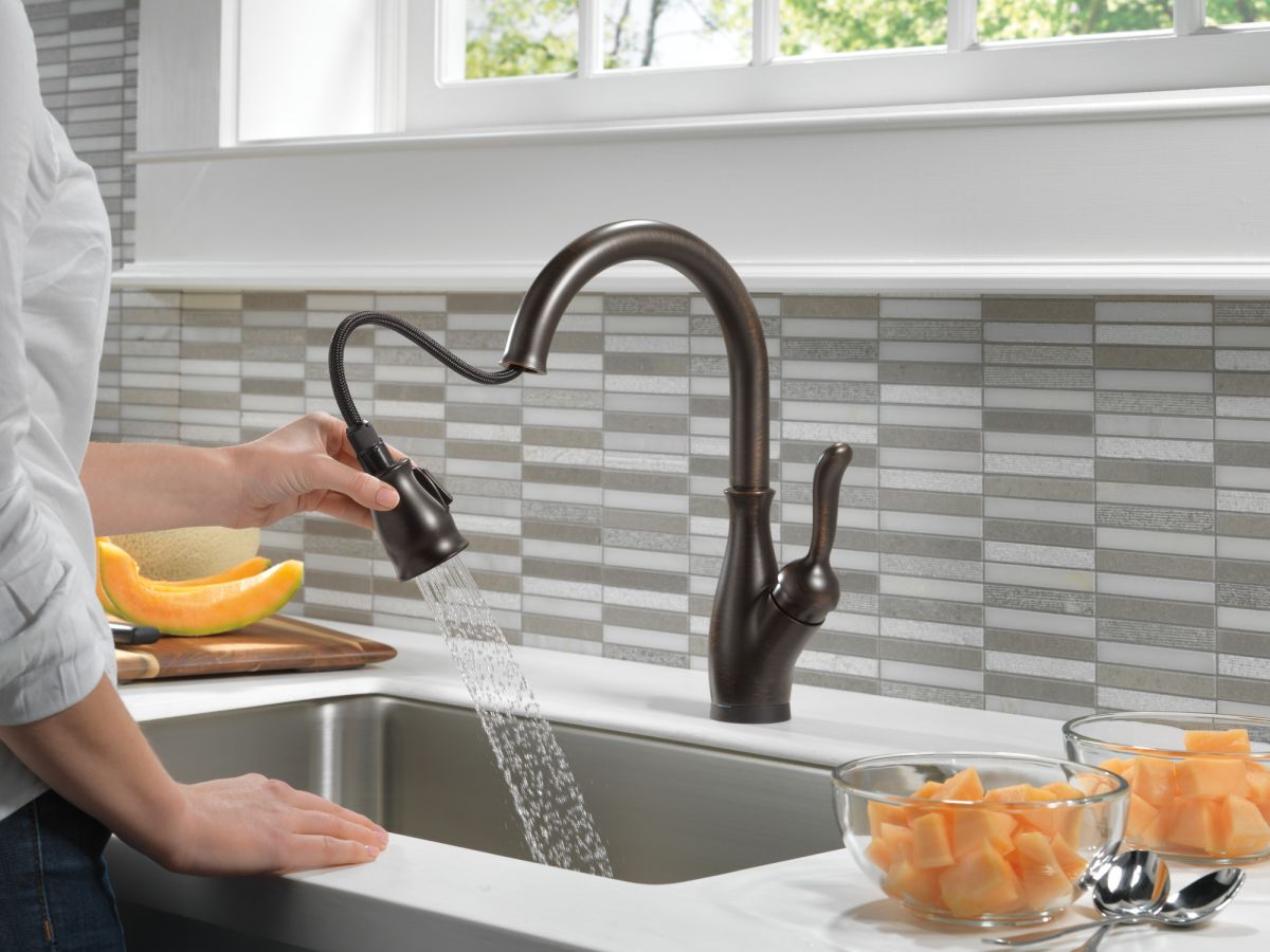 DELTA Leland Single Handle Pull-Down Kitchen Faucet with Touch2O and ShieldSpray Technologies — Venetian Bronze