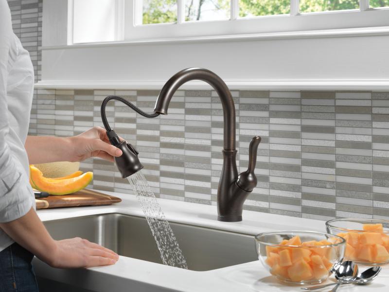 DELTA Leland Single Handle Pull-Down Kitchen Faucet with Touch2O and ShieldSpray Technologies — Venetian Bronze