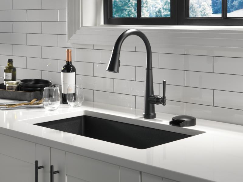 DELTA Other Metal Glass Rinser — Matte Black
