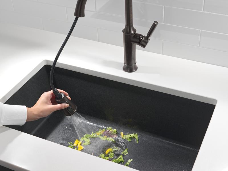 DELTA Renaldi Single Handle Pull-Down Kitchen Faucet — Venetian Bronze