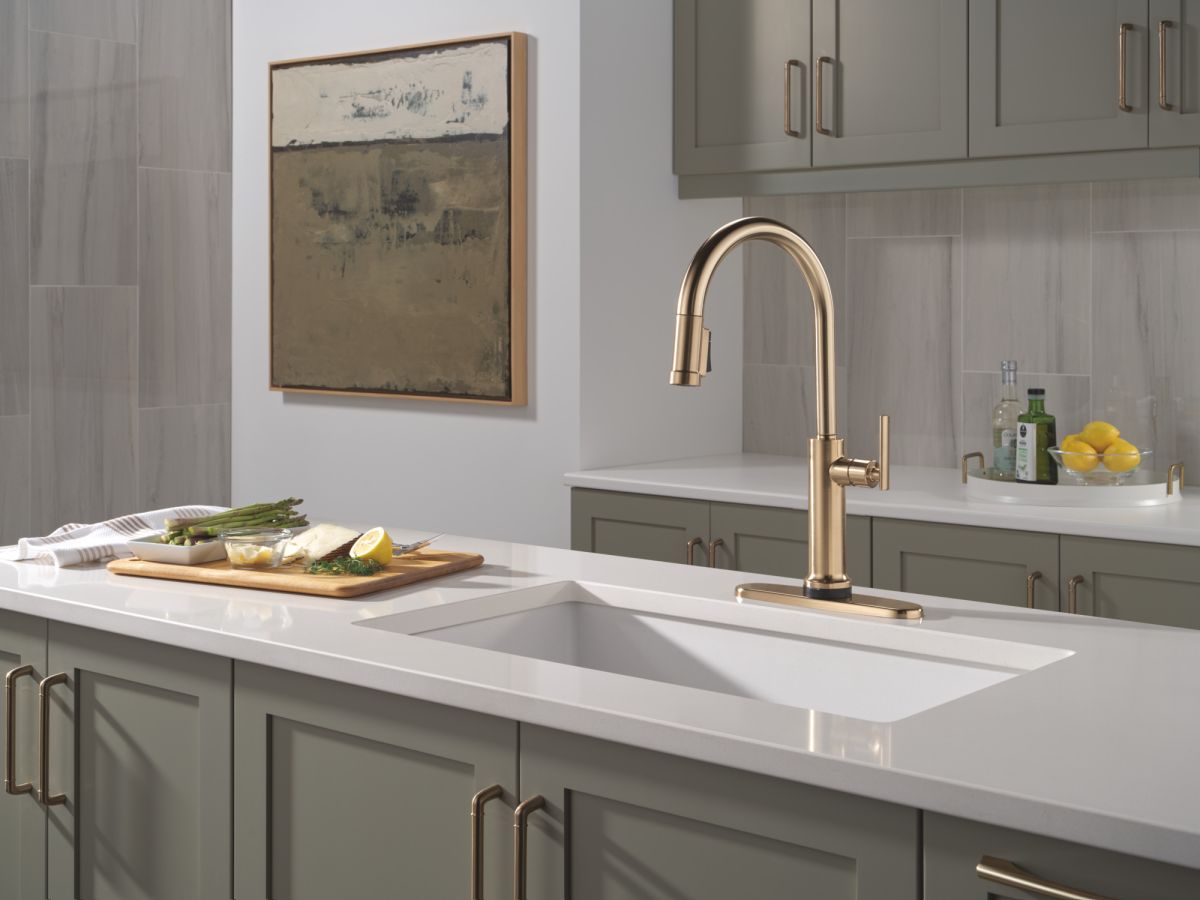 DELTA Altado Touch2O Technology Kitchen Faucet with Touchless Technology — Champagne Bronze