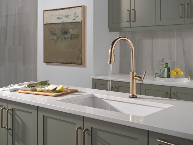 DELTA Altado Touch2O Technology Kitchen Faucet with Touchless Technology — Champagne Bronze