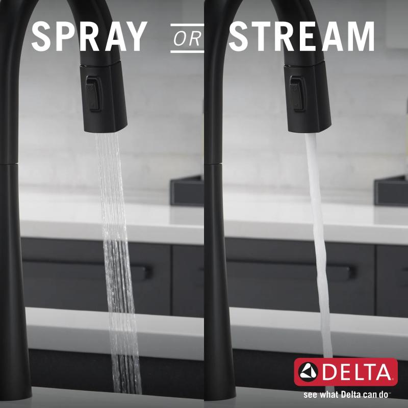 DELTA Monrovia Single Handle Pull-Down Kitchen Faucet — Matte Black