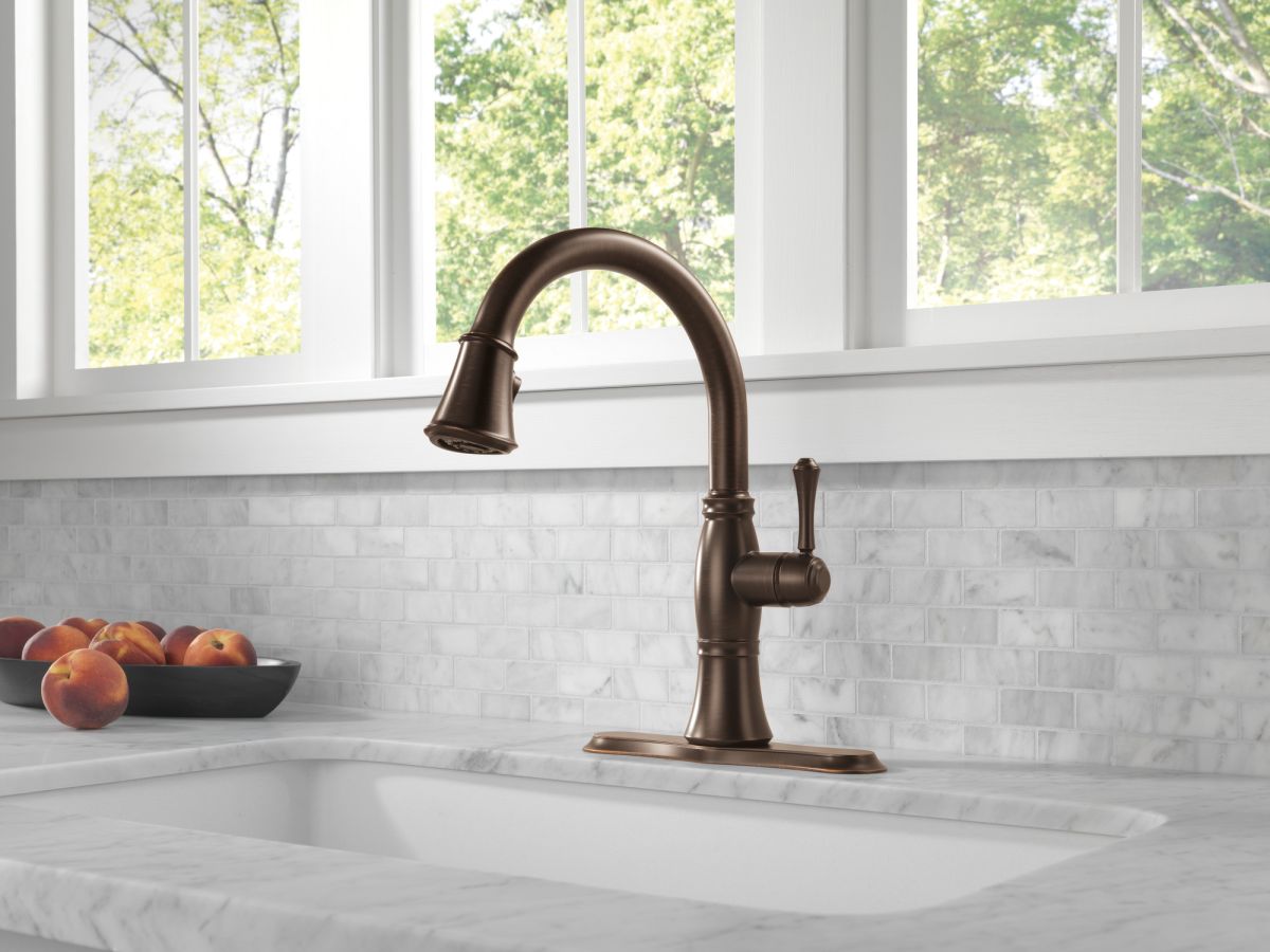 DELTA Cassidy Single Handle Pull-Down Kitchen Faucet with ShieldSpray Technology — Venetian Bronze