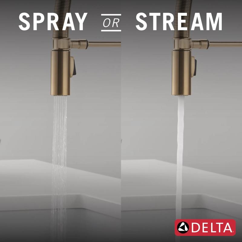 DELTA Trinsic Single-Handle Pull-Down Spring Kitchen Faucet — Champagne Bronze