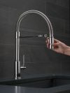 DELTA Trinsic Single-Handle Pull-Down Spring Kitchen Faucet — Chrome