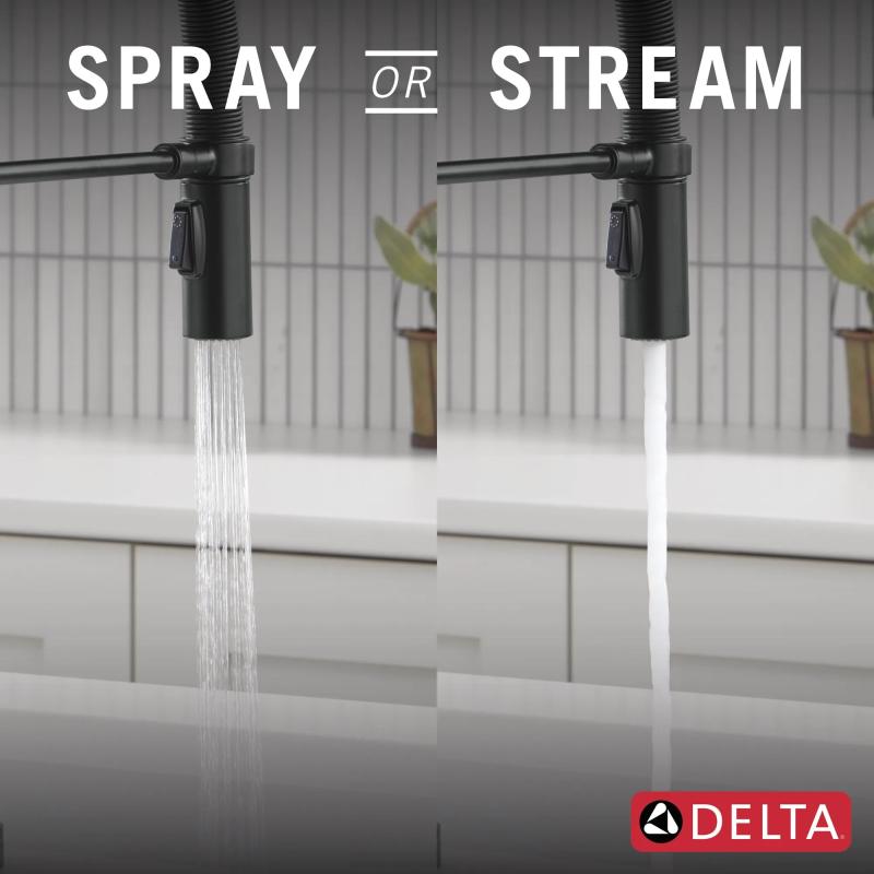 DELTA Trinsic Touch2O Technology Kitchen Faucet with Touchless Technology — Matte Black
