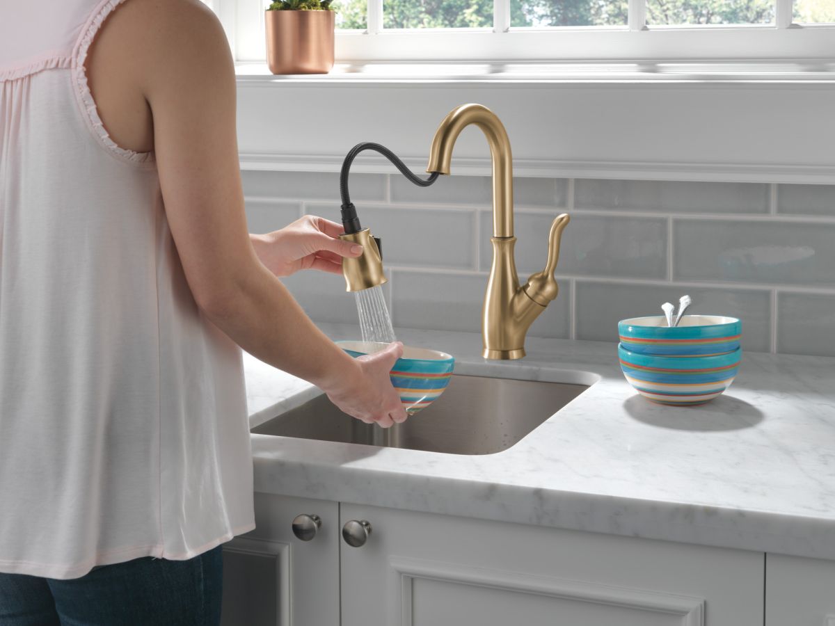 DELTA Leland Single Handle Pull-Down Bar/Prep Faucet — Champagne Bronze