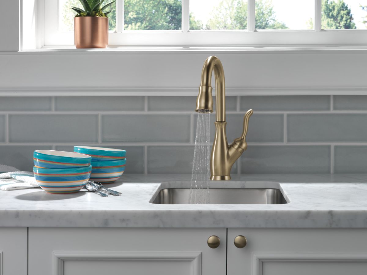 DELTA Leland Single Handle Pull-Down Bar/Prep Faucet — Champagne Bronze