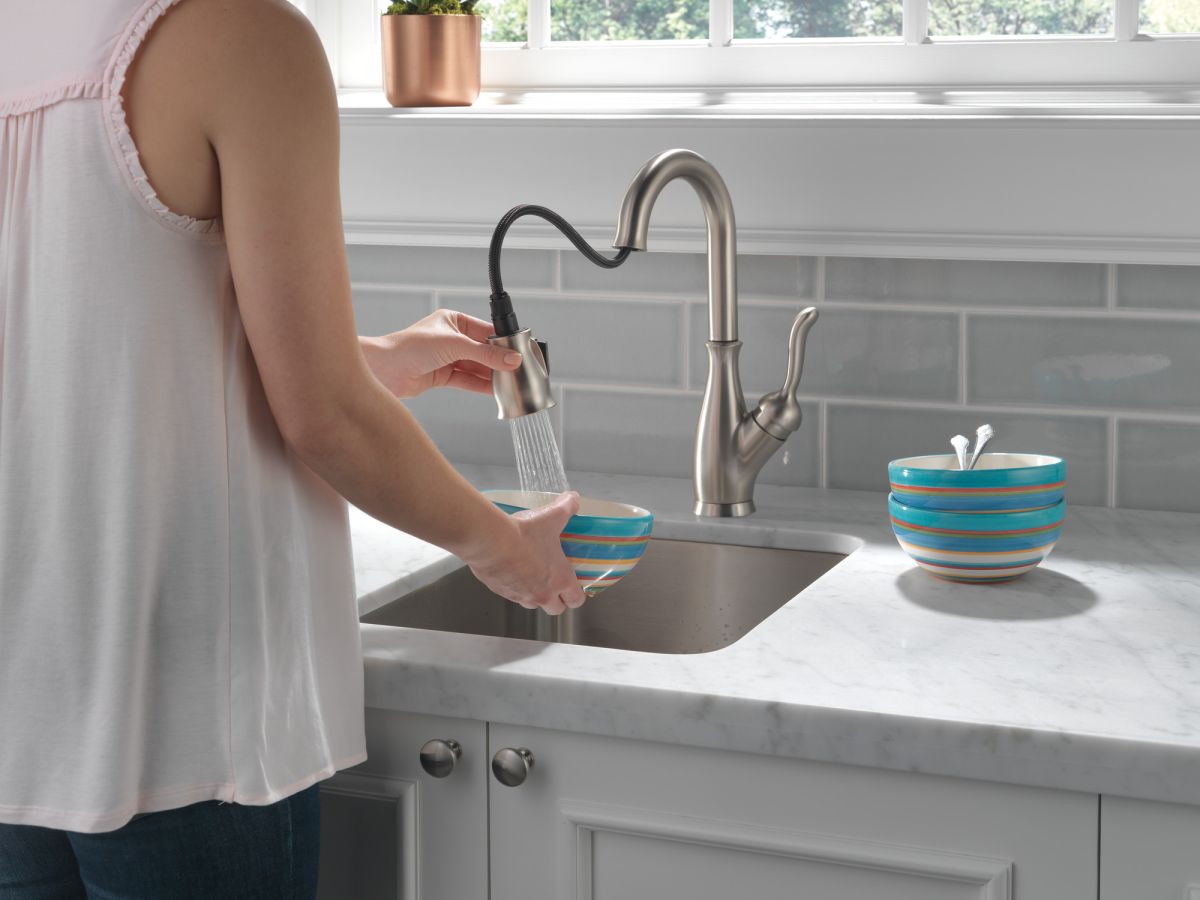 DELTA Leland Single Handle Pull-Down Bar / Prep Faucet — Spotshield Stainless