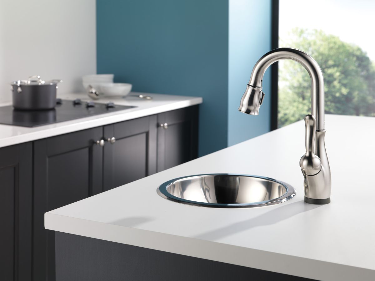 DELTA Leland Single Handle Pull-Down Bar / Prep Faucet with Touch2O Technology — Spotshield Stainless