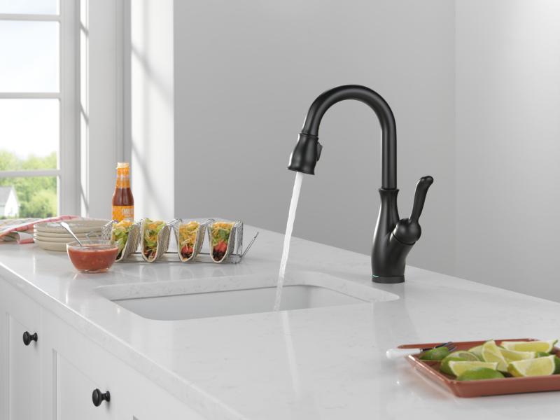 DELTA Leland Touch2O Bar / Prep Faucet with Touchless Technology — Matte Black
