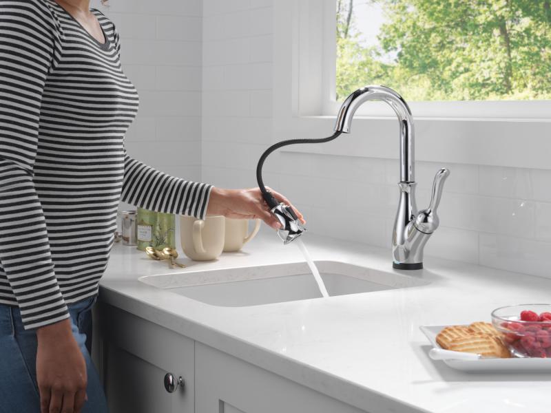 DELTA Leland Touch2O Bar / Prep Faucet with Touchless Technology — Chrome