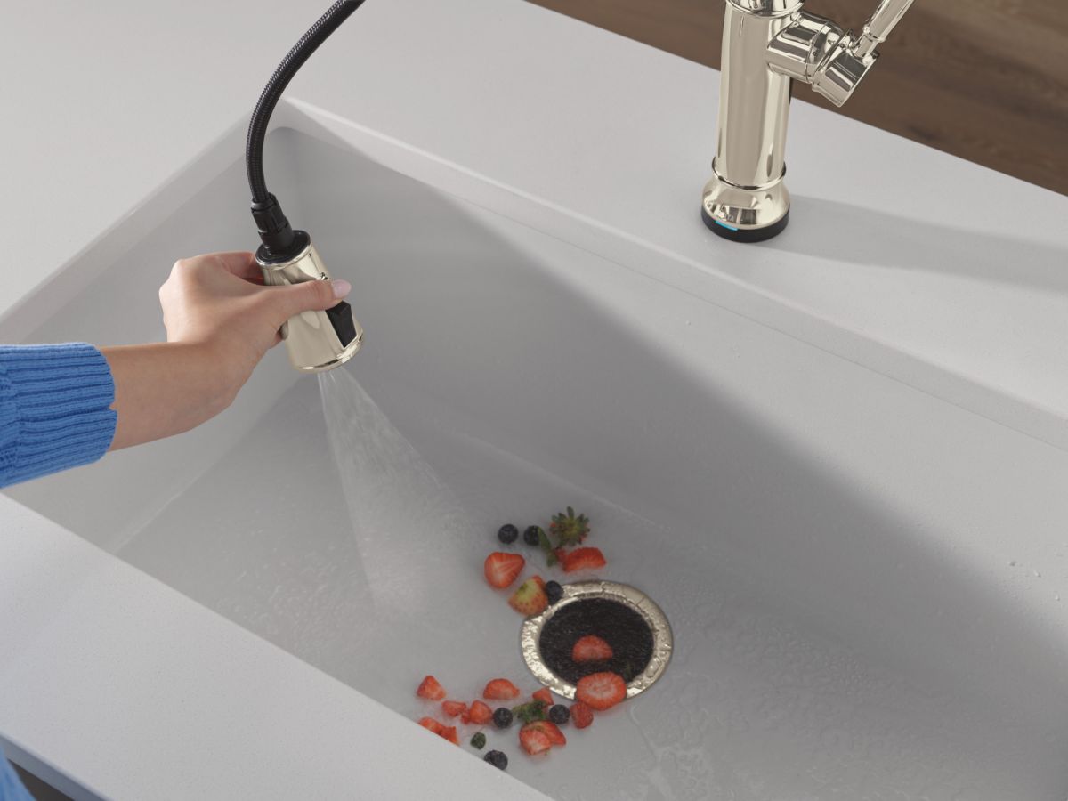 DELTA Renaldi Touch2O Technology Kitchen Faucet with Touchless Technology — Lumicoat® Polished Nickel
