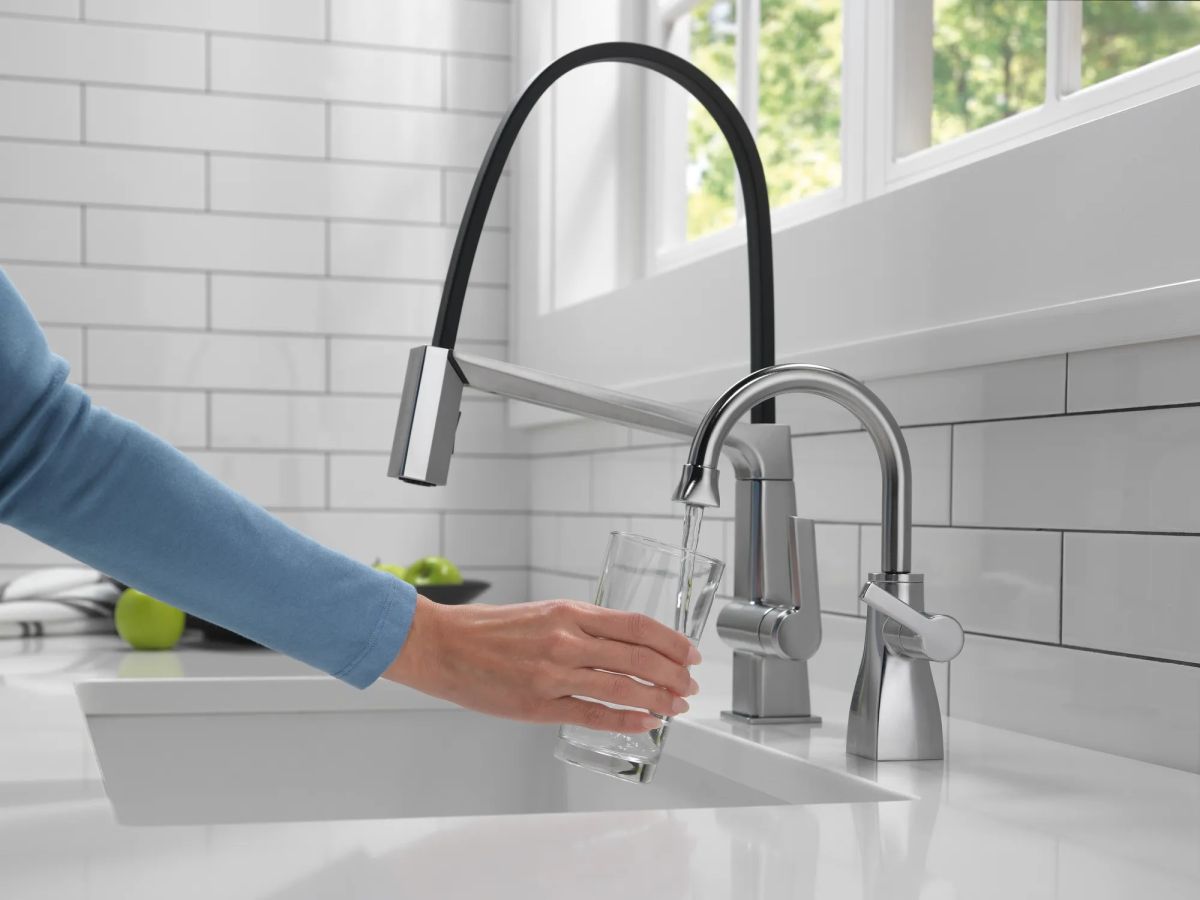 DELTA Other Contemporary Square Beverage Faucet — Arctic Stainless