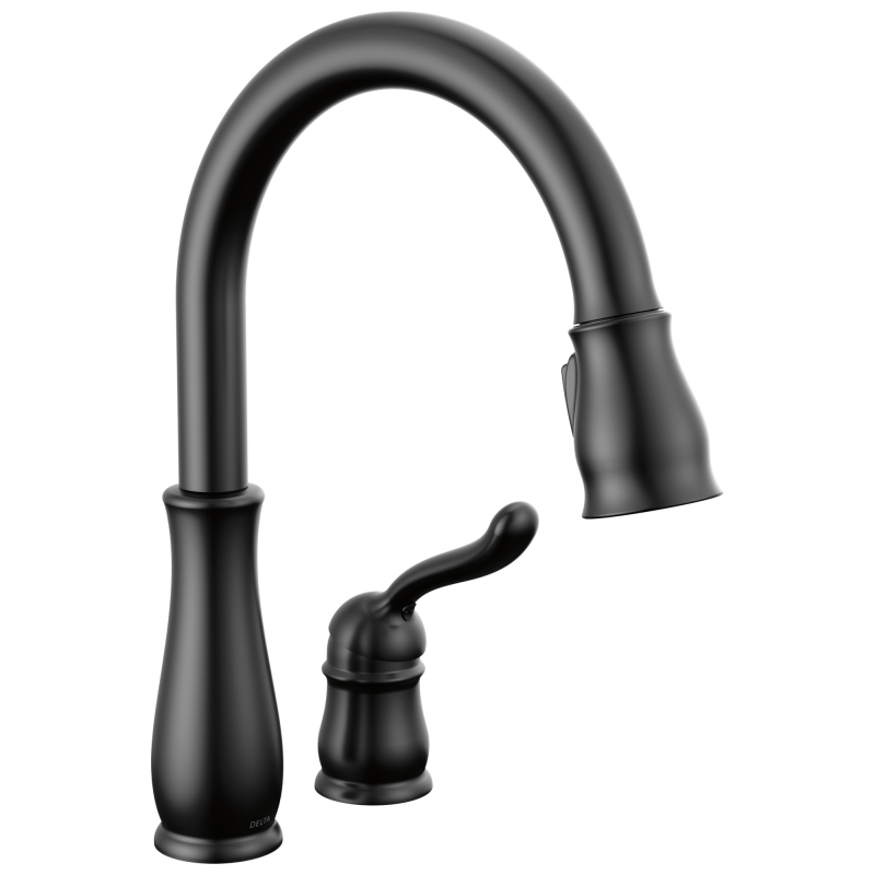 DELTA Leland Single Handle Pull-Down Kitchen Faucet — Matte Black