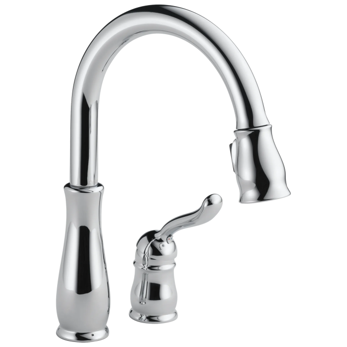 DELTA Leland Single Handle Pull-Down Kitchen Faucet — Chrome