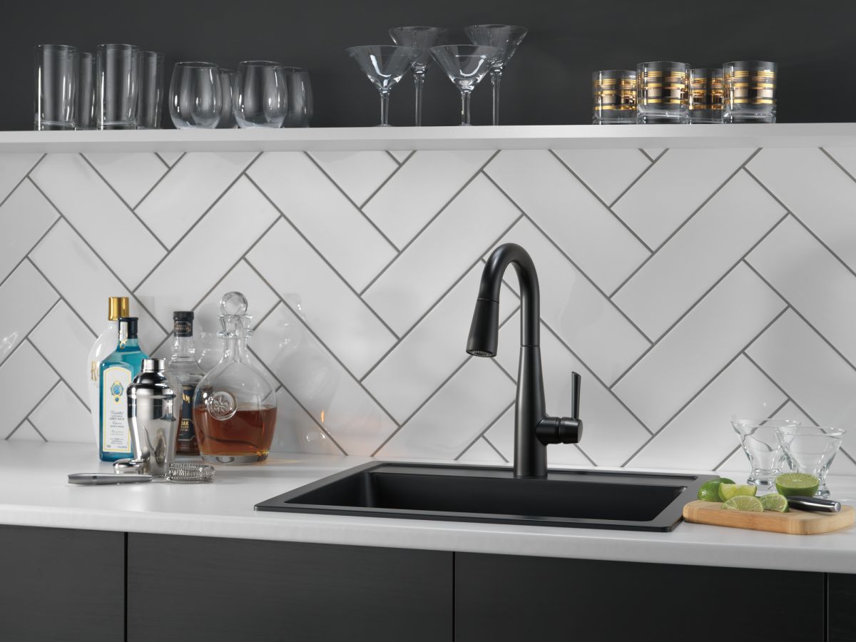 DELTA Essa Single Handle Pull-Down Bar / Prep Faucet — Matte Black
